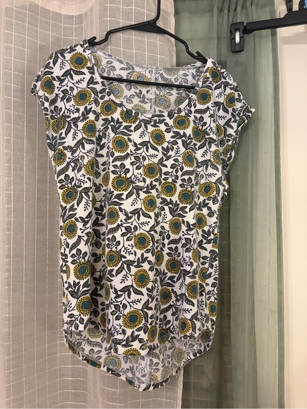 LOFT White Short-Sleeve Top with Yellow & Green Sunflower Print